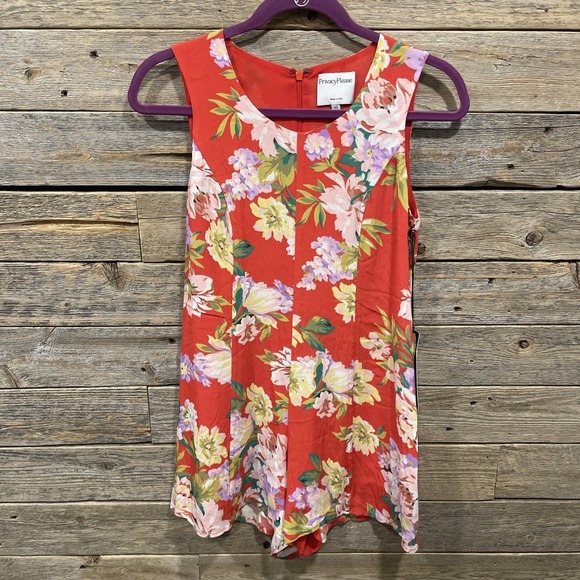 Privacy Please Pants - NWT Privacy Please Women's Red Cora Romper Size XS Floral Design‎ Sleeveless